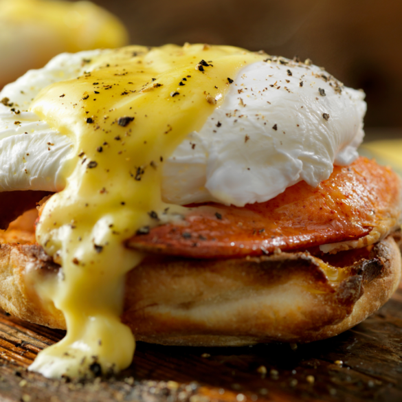 Copycat Jamie Oliver's Eggs Benedict Recipe
